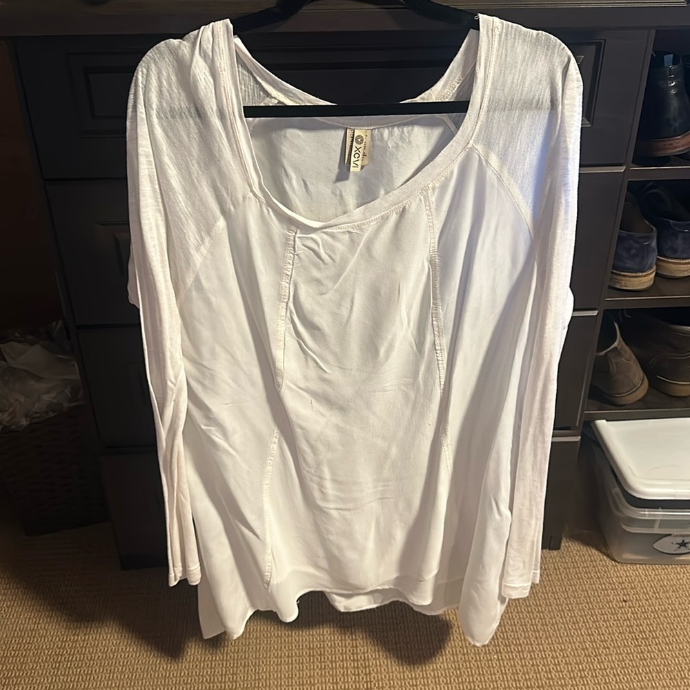 XCVI large tunic top. Cotton sleeves lined front with diffferent fabric. A line
